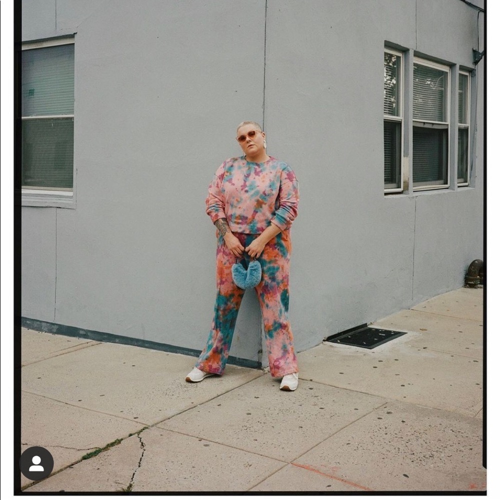 11 honore custom tie-dyed set